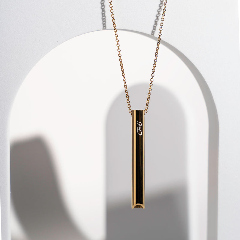 Nafas breathing necklace in gold with Arabic engraving